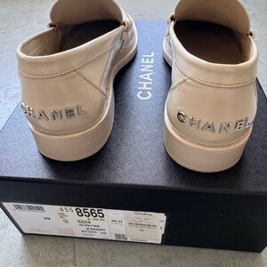 CHANEL Women Cream Leather Loafers